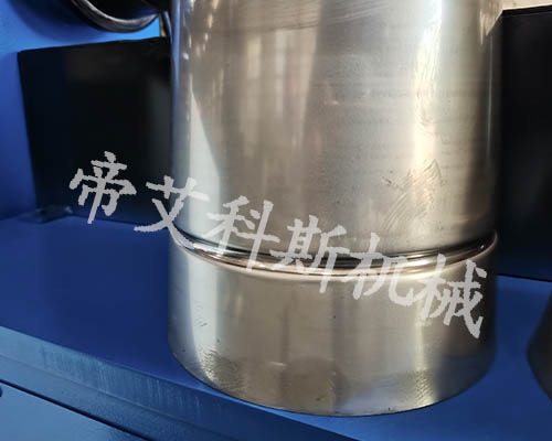 自動壓筋機
